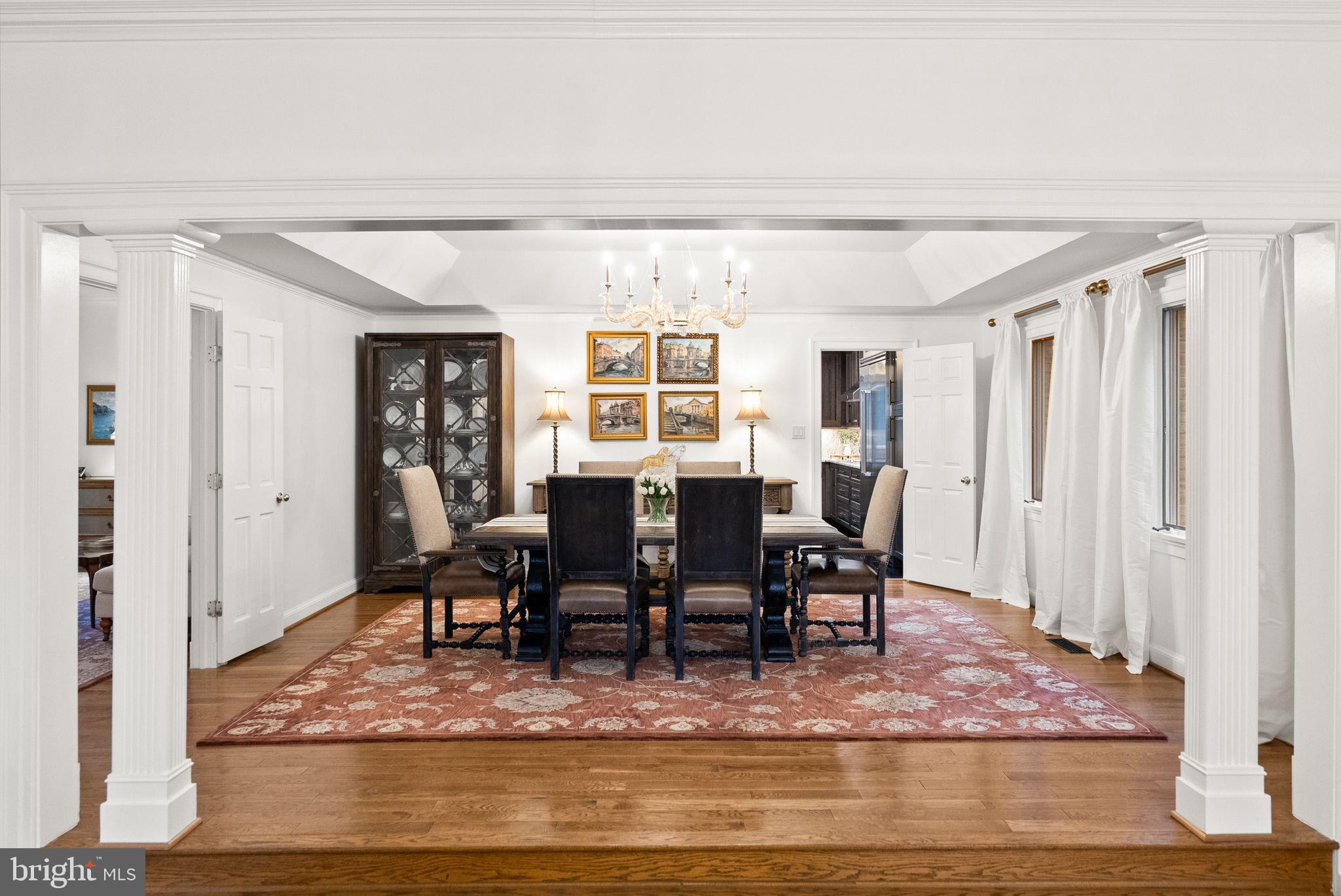 FOXHALL - Residential