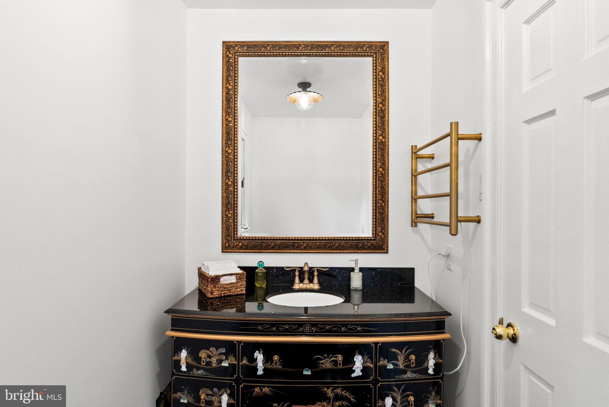 4613 CHARLESTON TERRACE NW