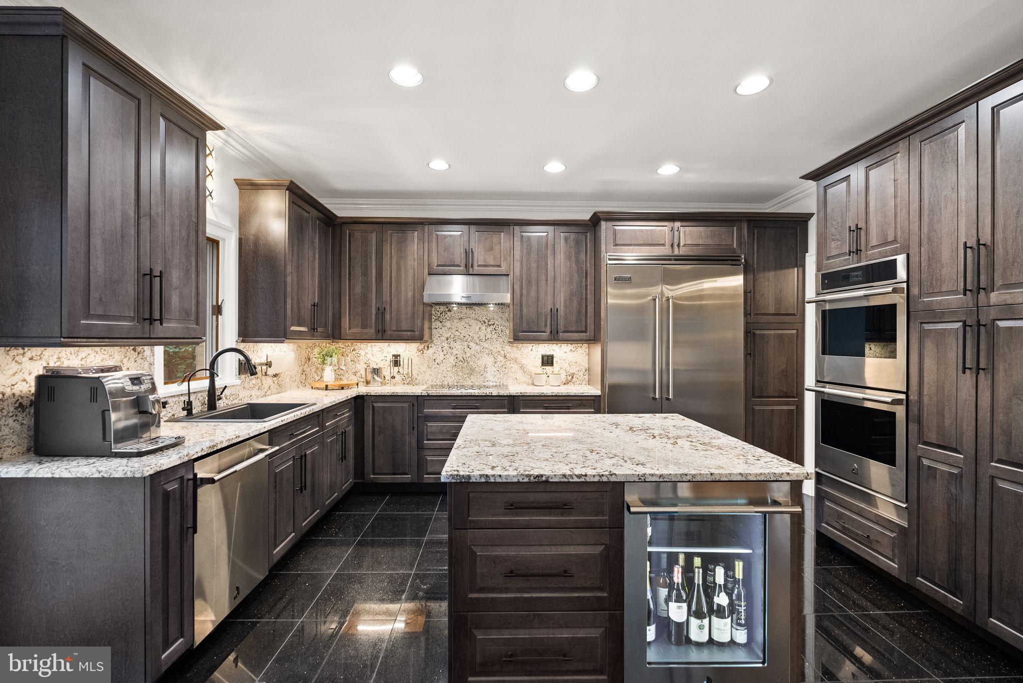 FOXHALL - Residential