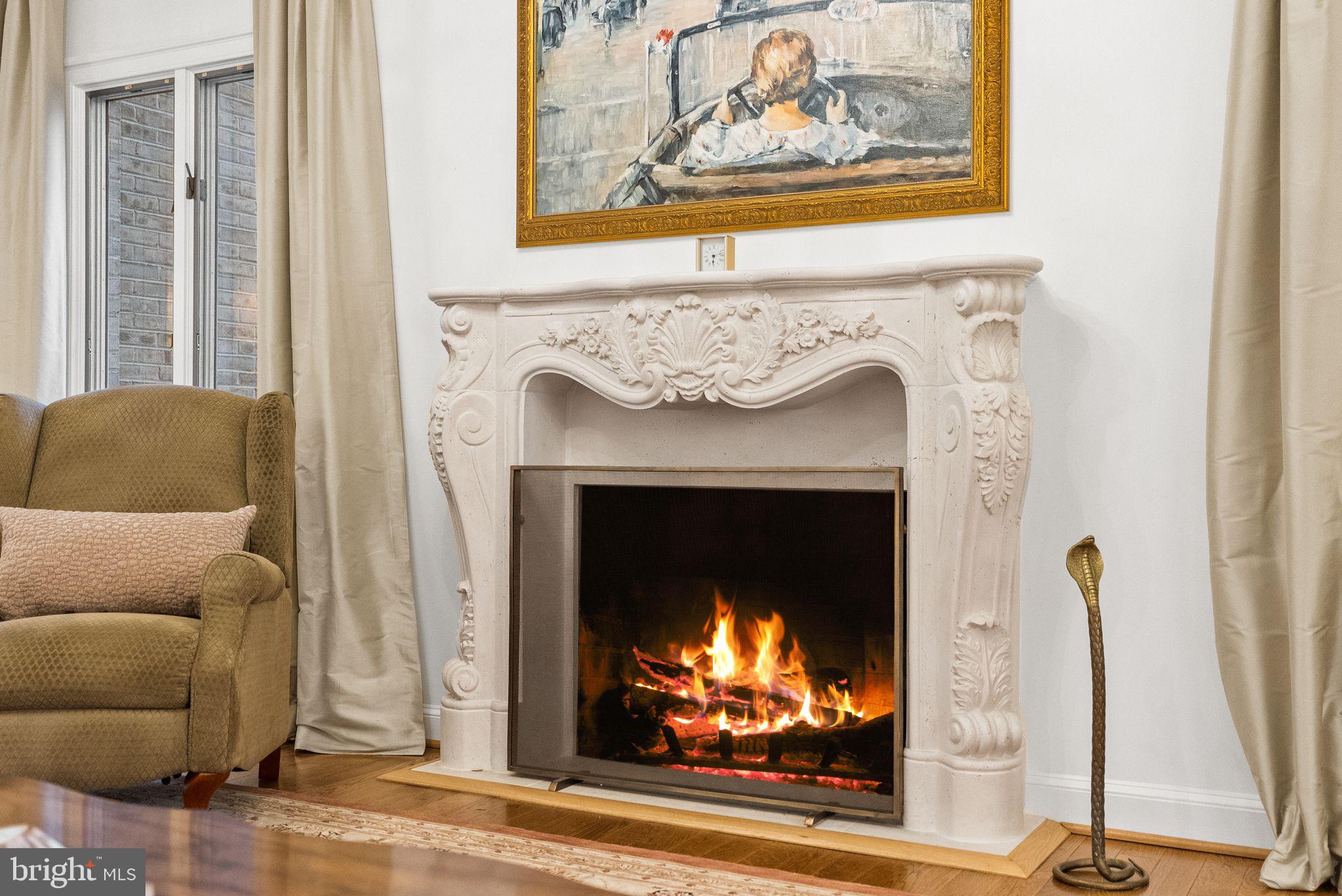 FOXHALL - Residential