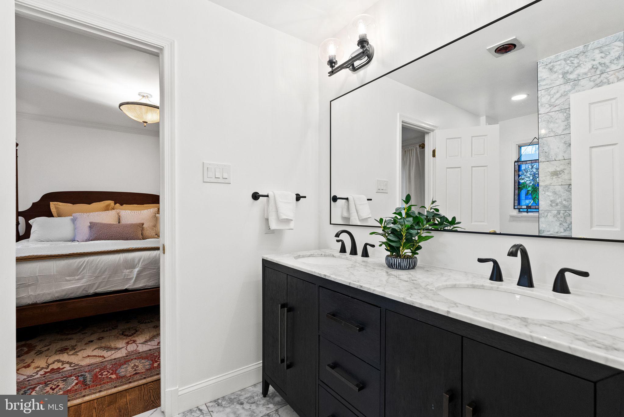 FOXHALL - Residential