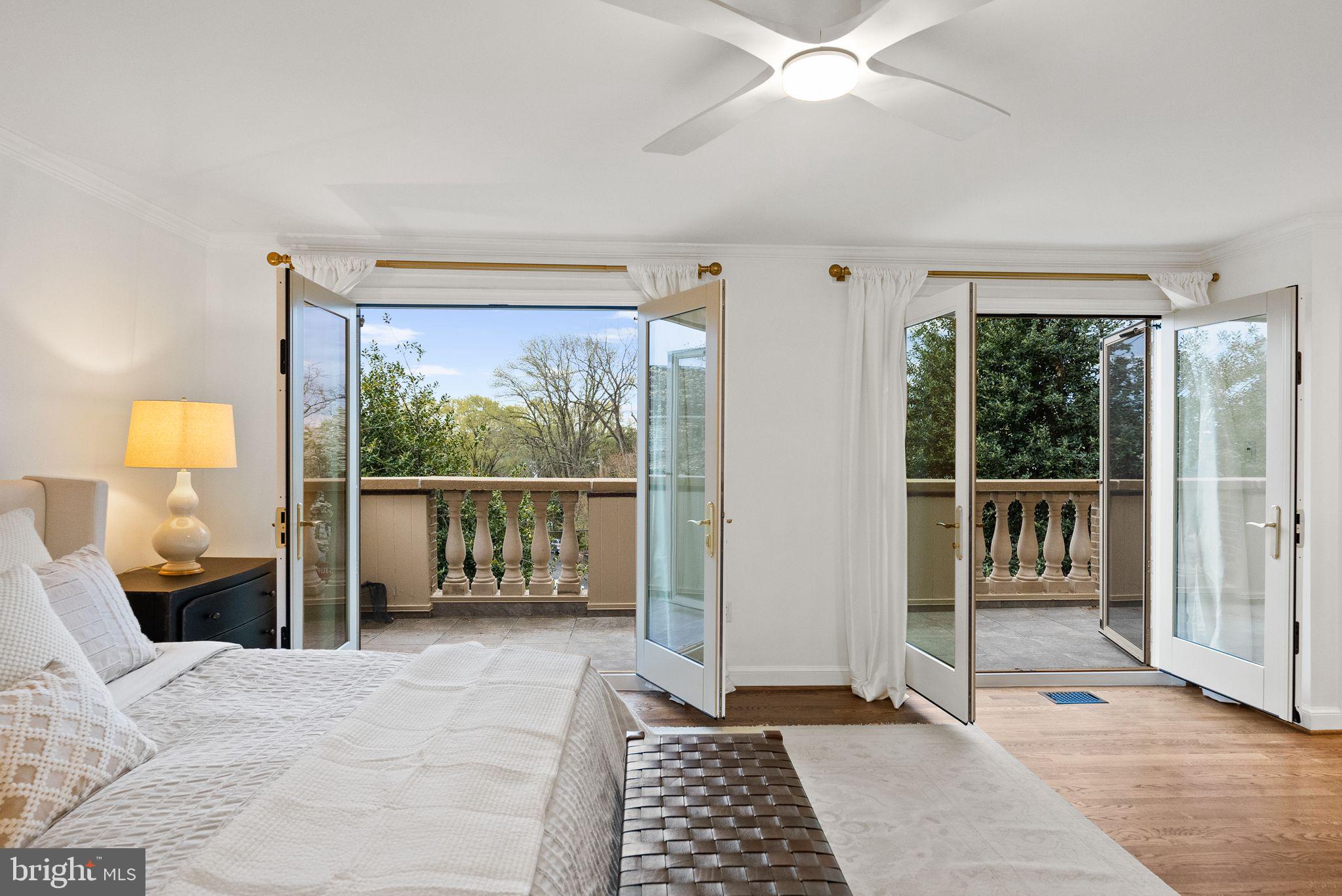 FOXHALL - Residential