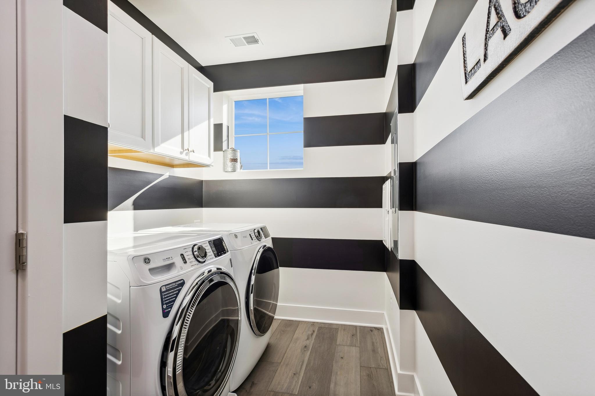 FOUR SEASONS AT KENT ISLAND - Residential