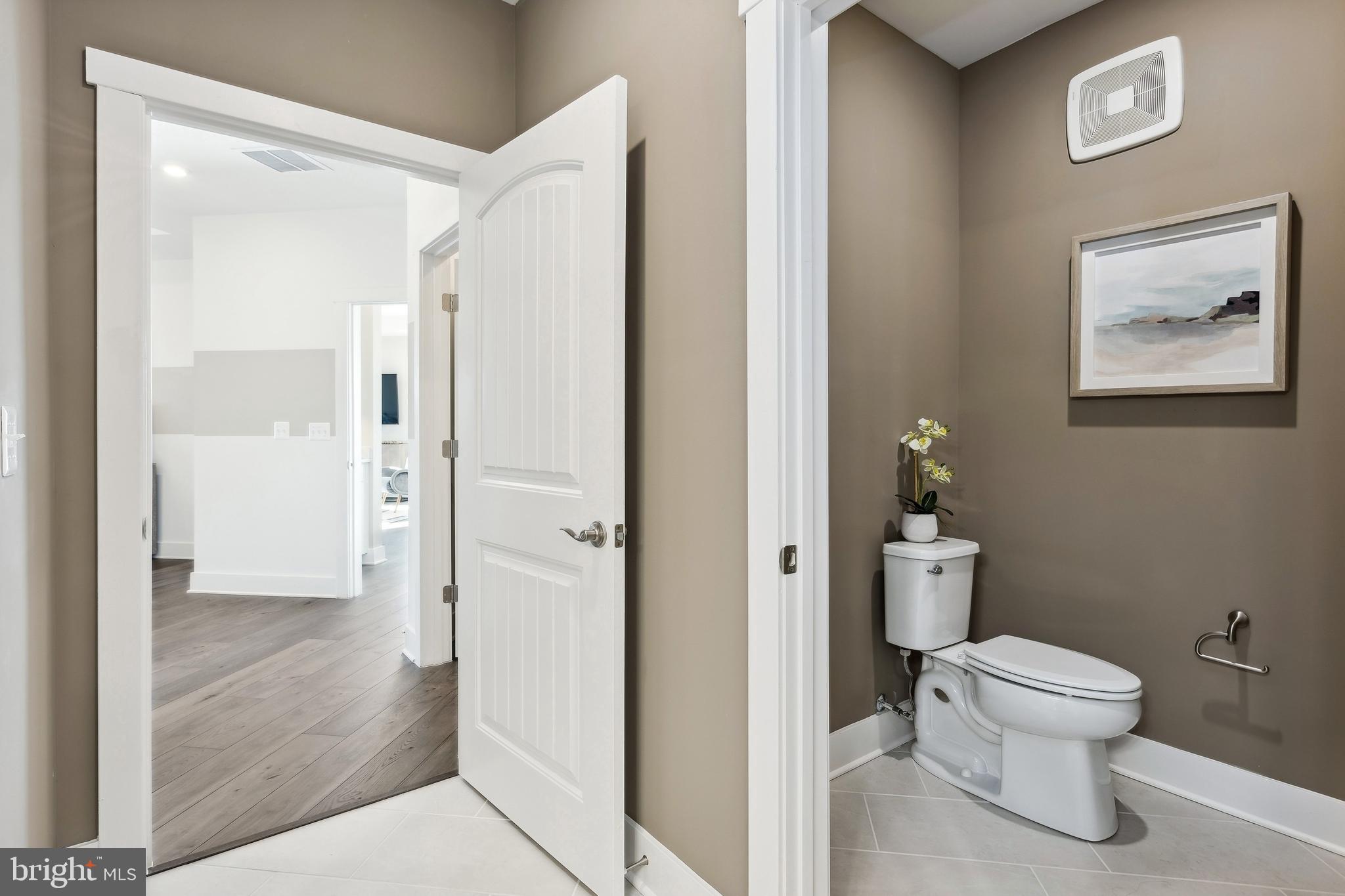 FOUR SEASONS AT KENT ISLAND - Residential