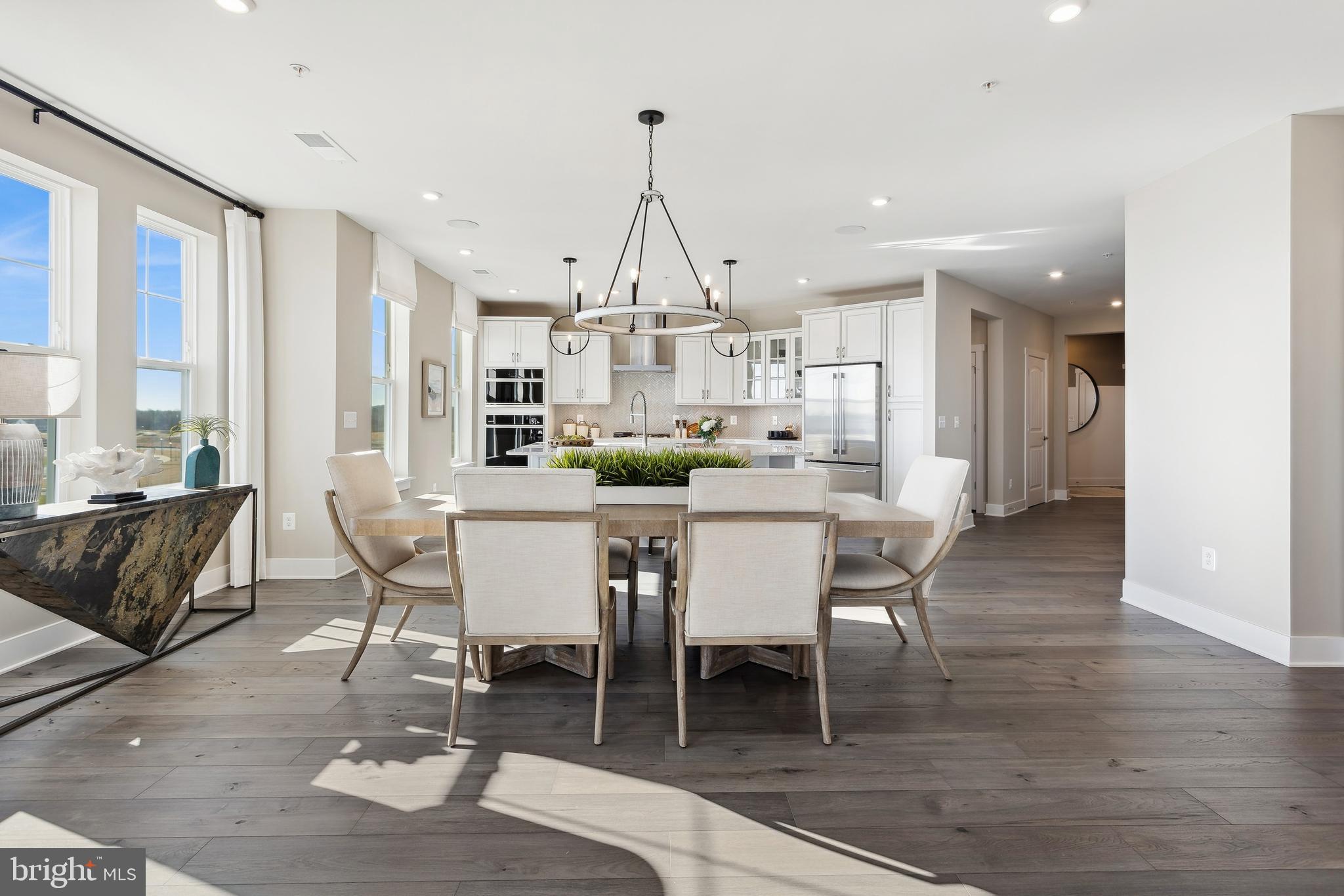 FOUR SEASONS AT KENT ISLAND - Residential