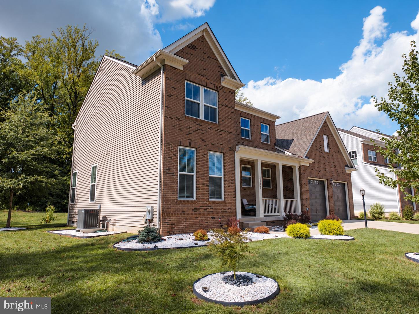 4811 KINGSFORD MANOR COURT