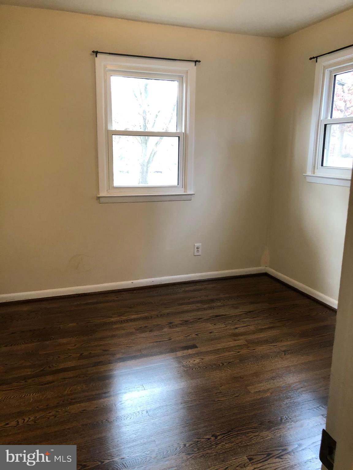 FAIRMONT ESTATES - Residential Lease