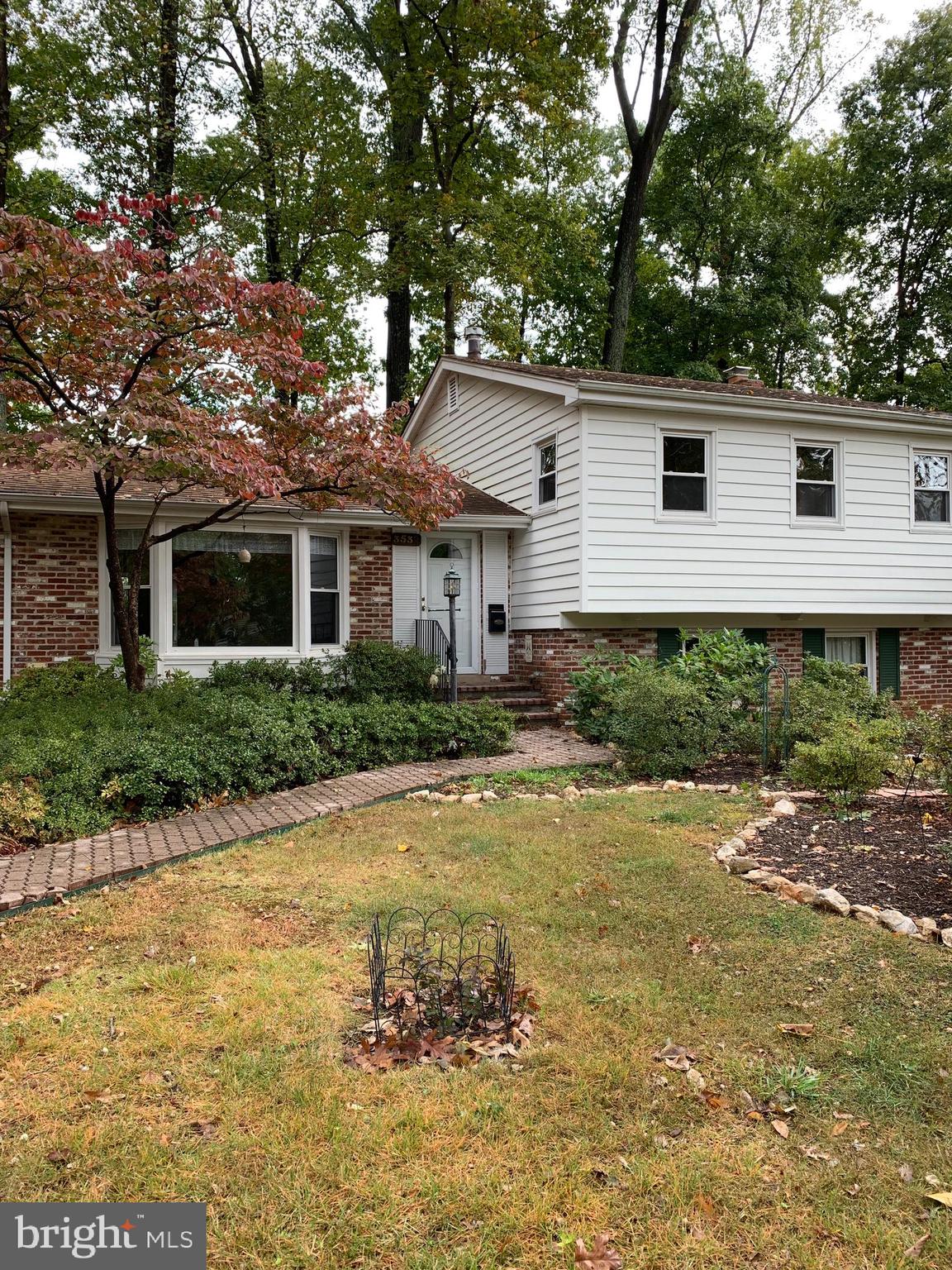 FAIRMONT ESTATES - Residential Lease