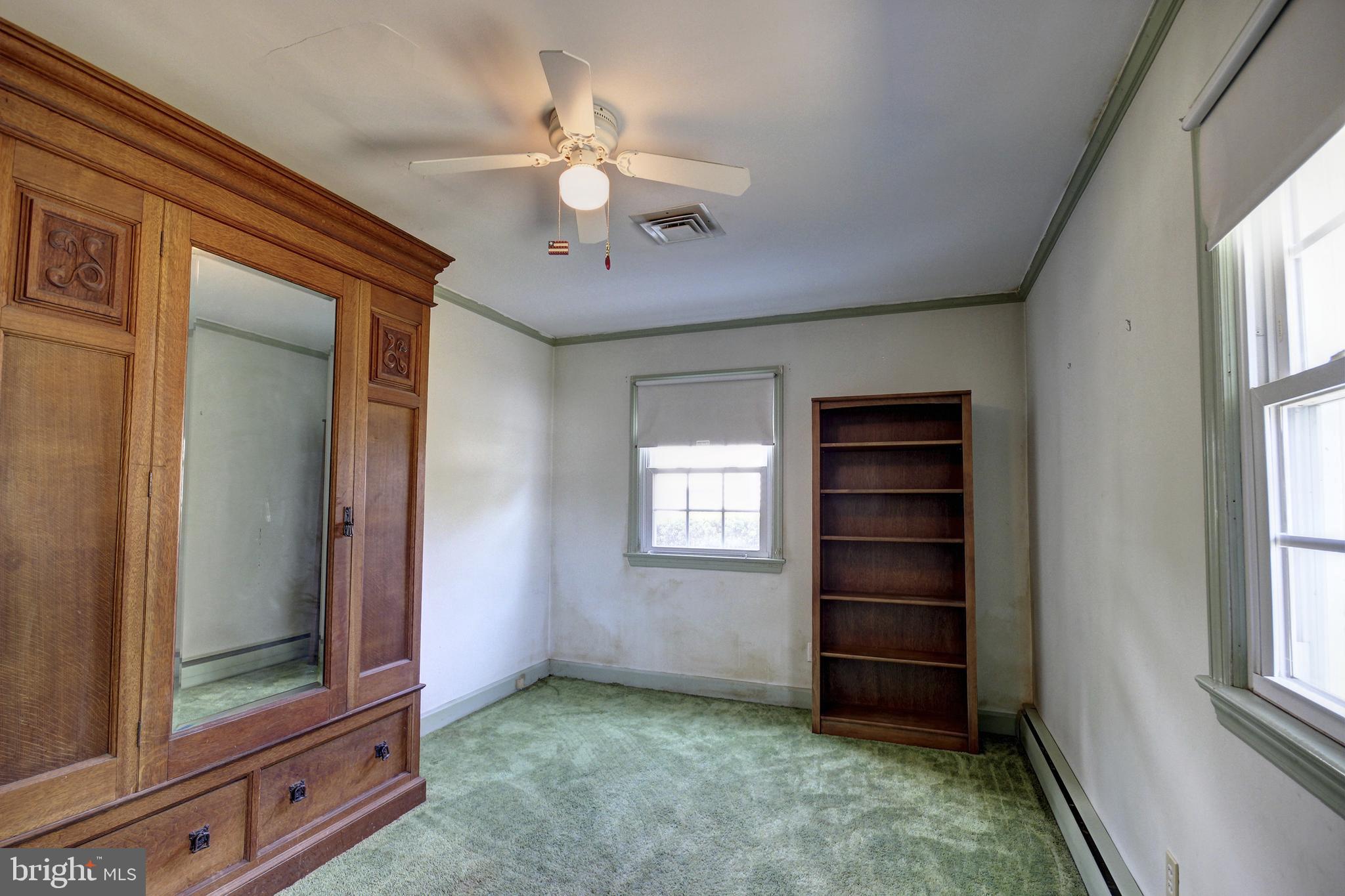 GLENDALE GARDENS - Residential