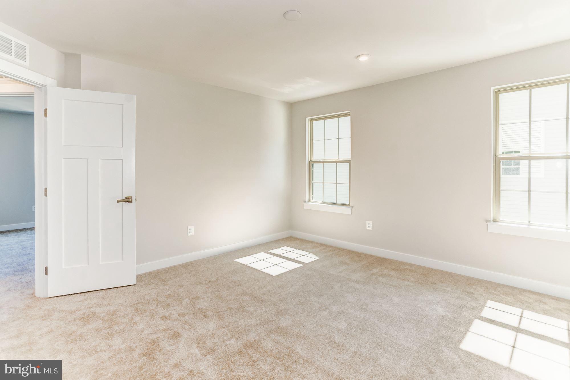 BRENTWOOD - Residential