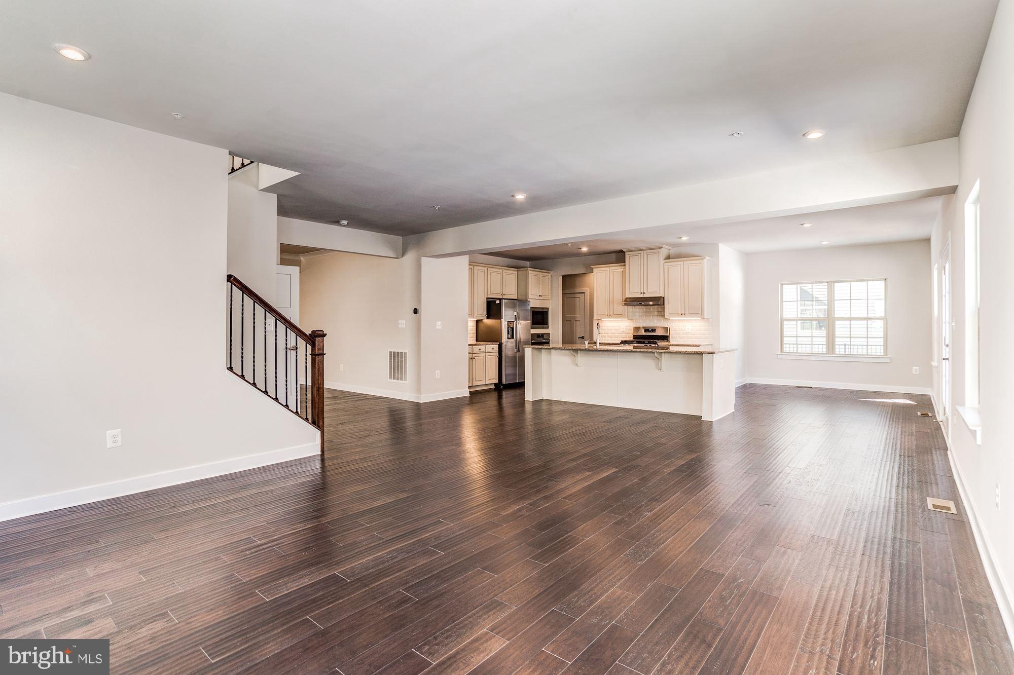 BRENTWOOD - Residential