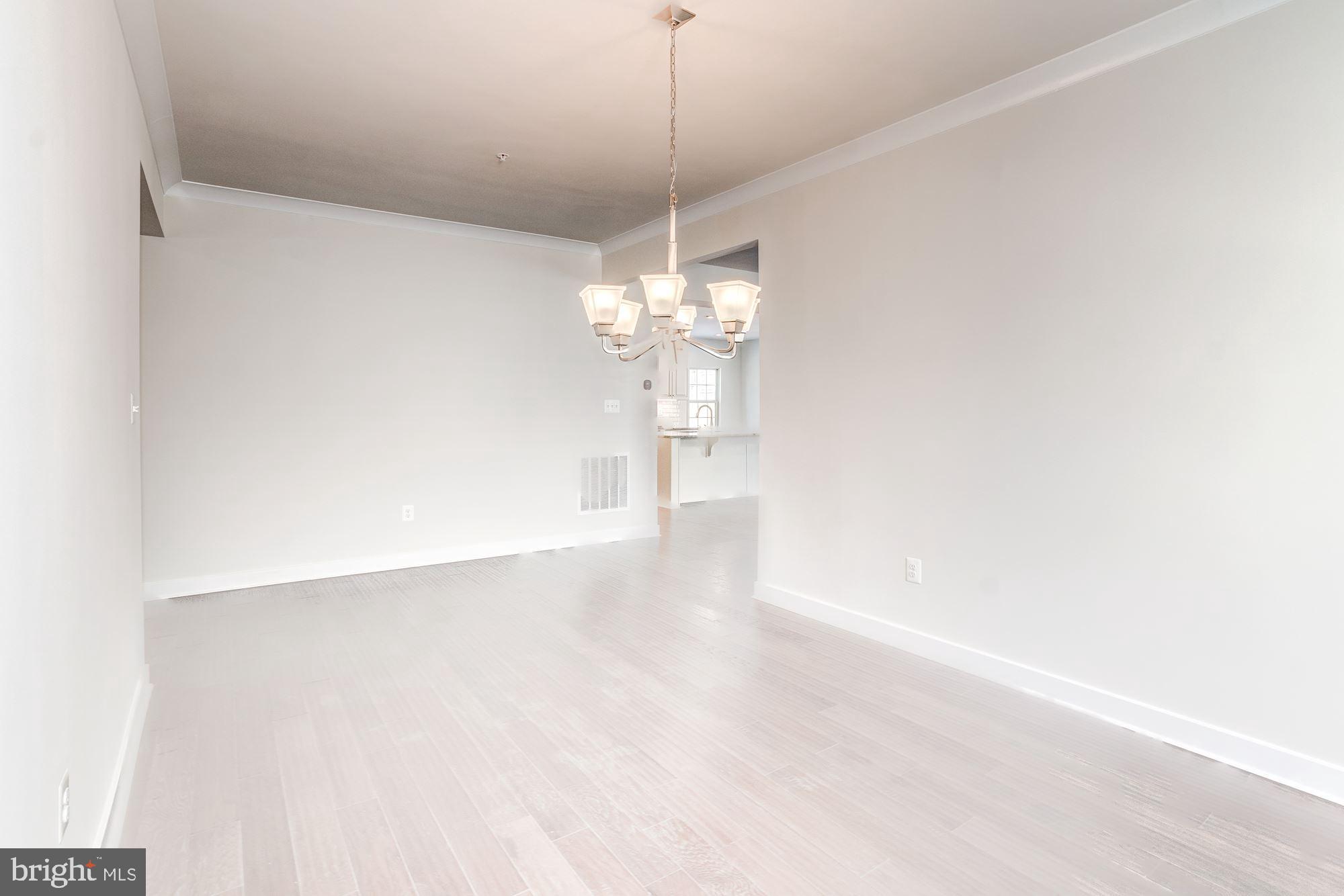 BRENTWOOD - Residential