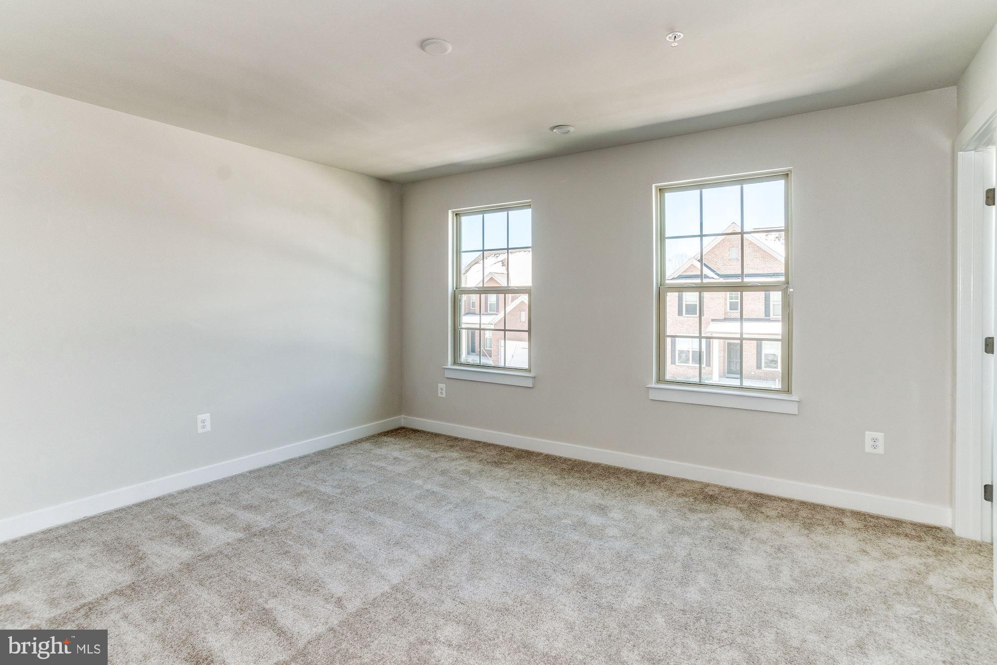 BRENTWOOD - Residential