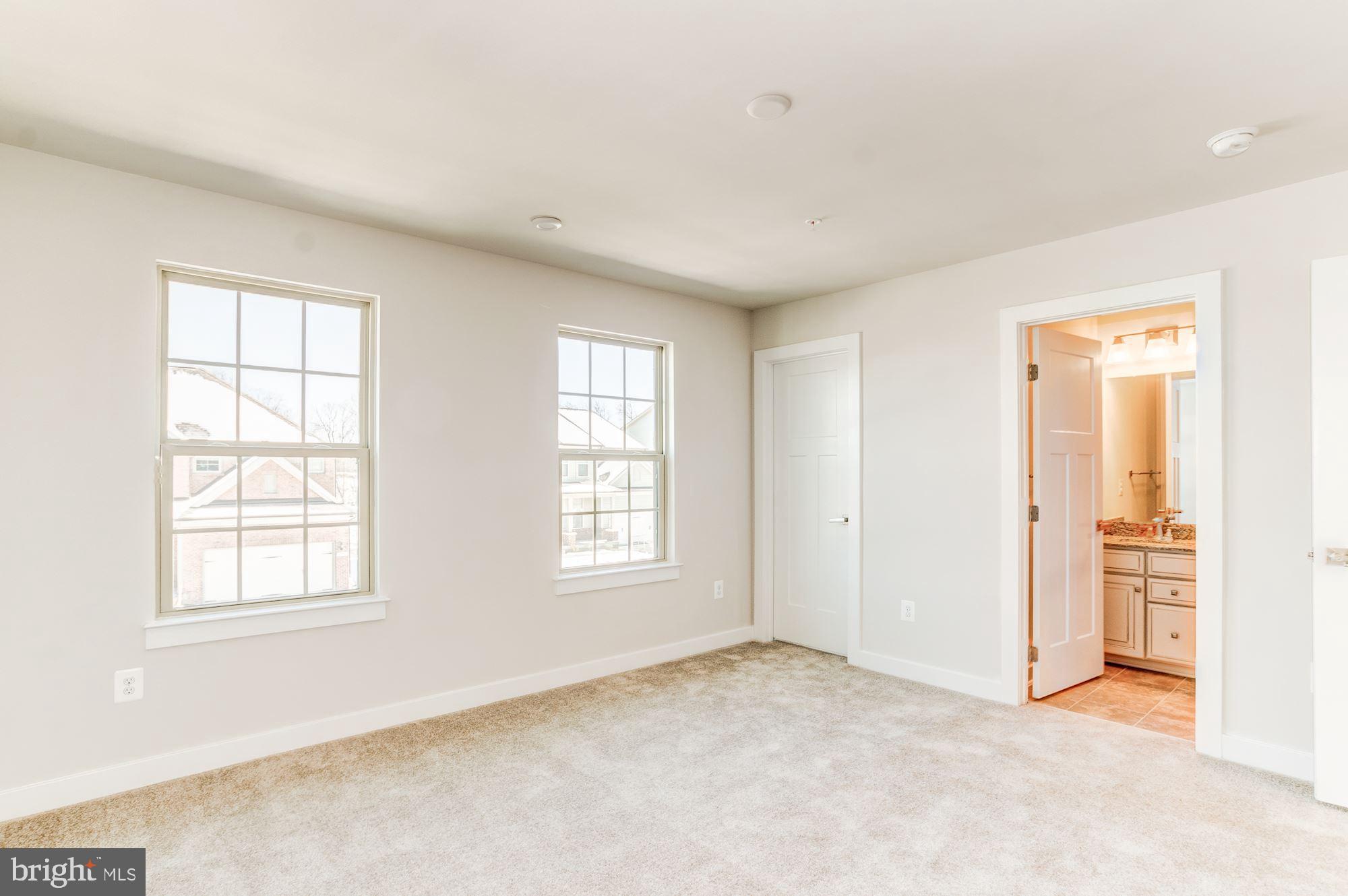 BRENTWOOD - Residential