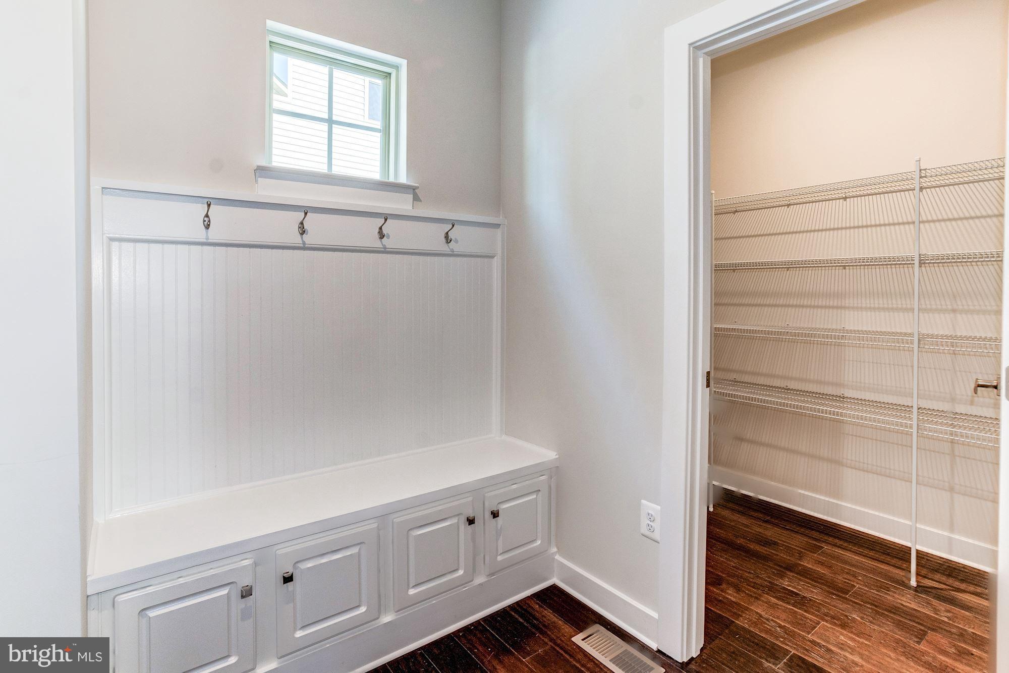 BRENTWOOD - Residential