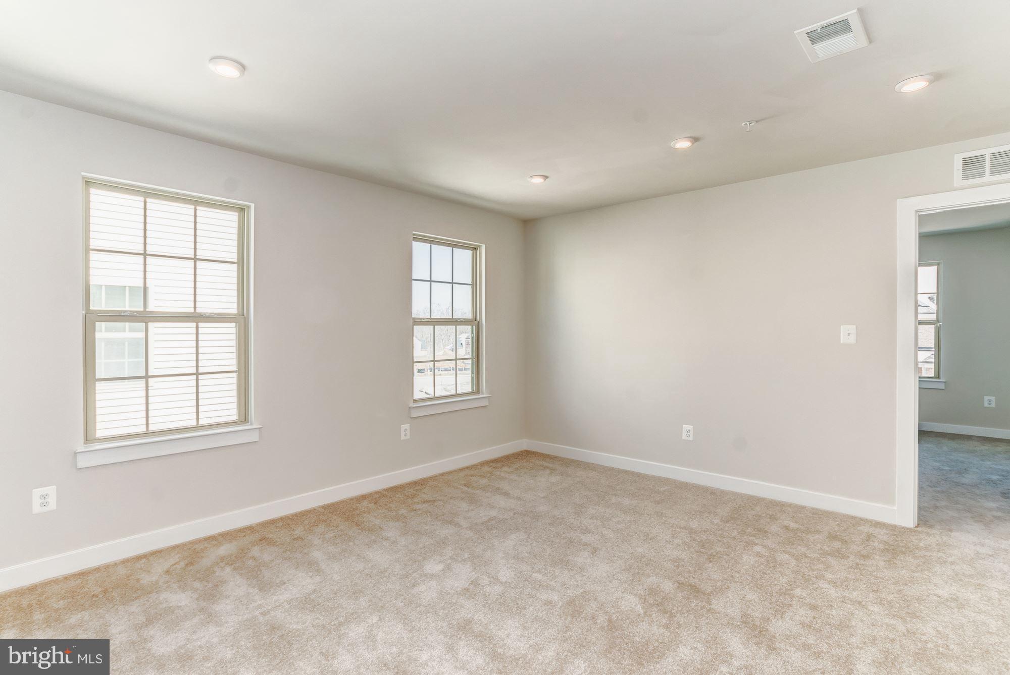 BRENTWOOD - Residential