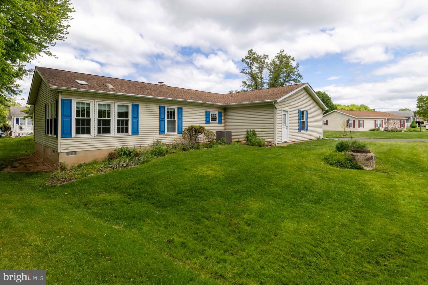 BUCKINGHAM SPRINGS - Residential