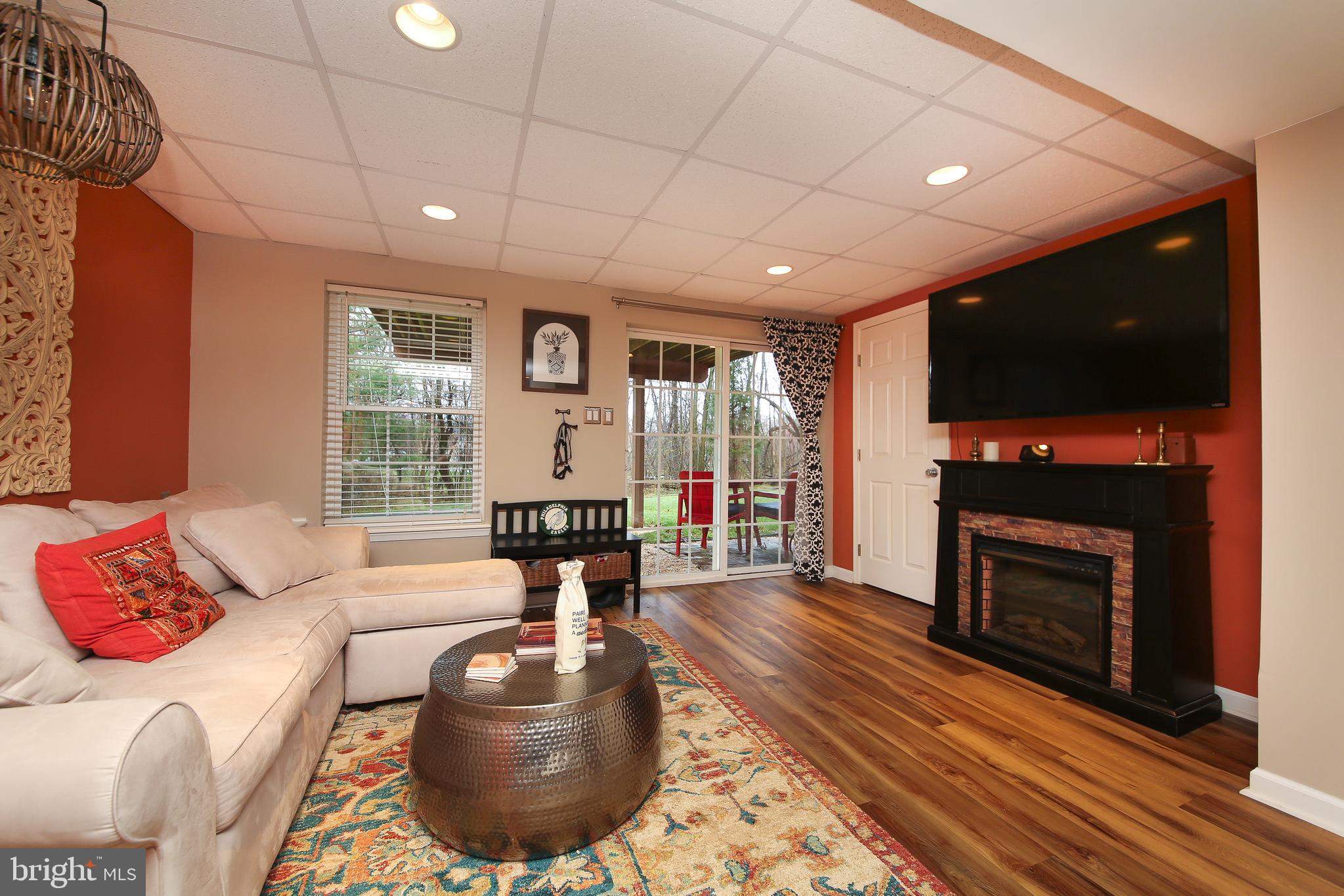 ROSEWOOD ACRES - Residential