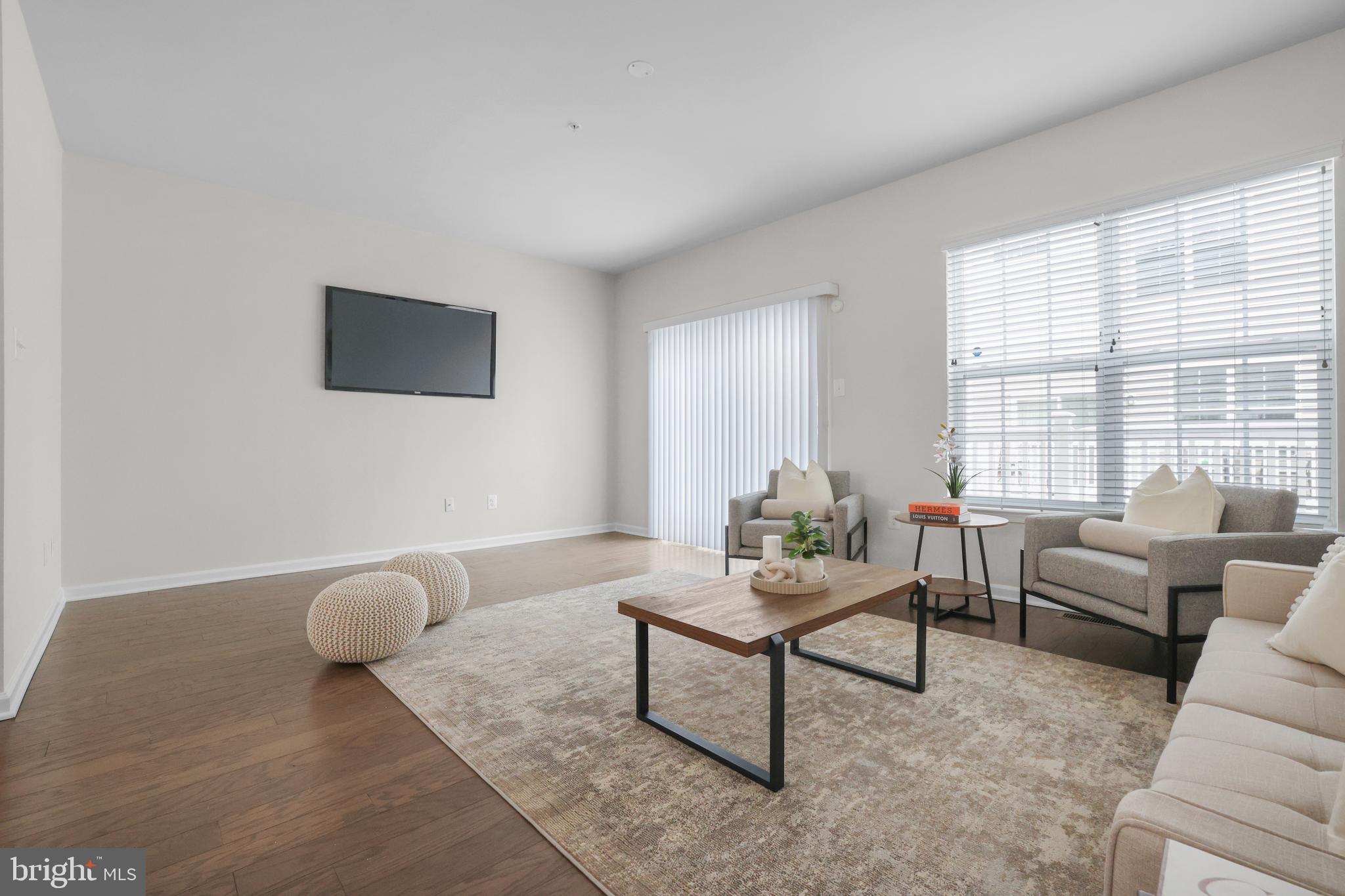 BRICK YARD STATION - Residential