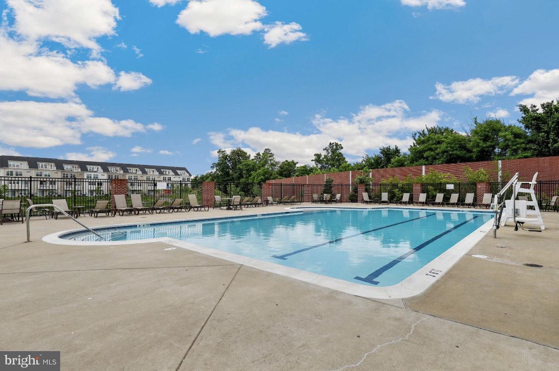 BRICK YARD STATION - Residential