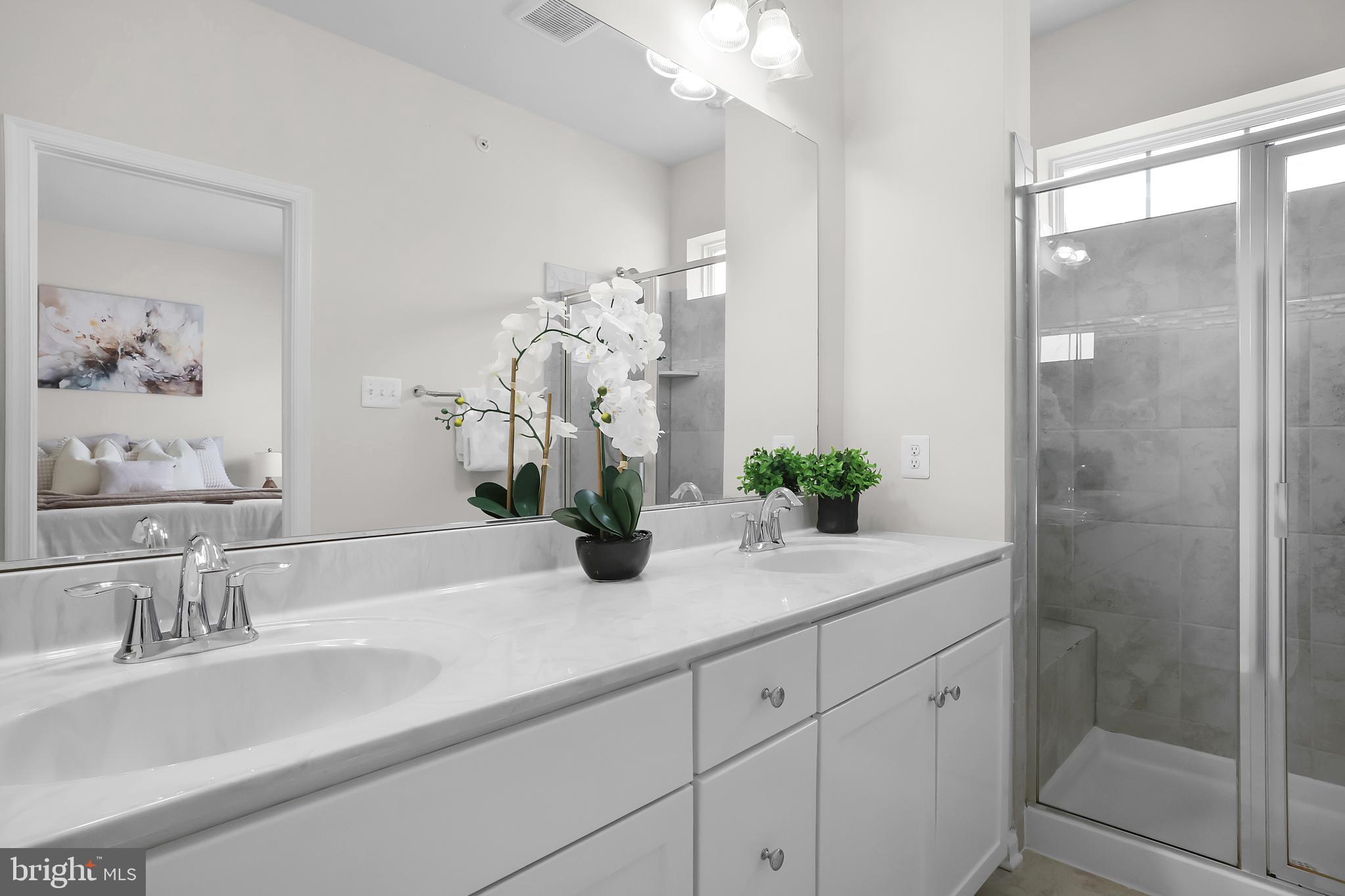 BRICK YARD STATION - Residential