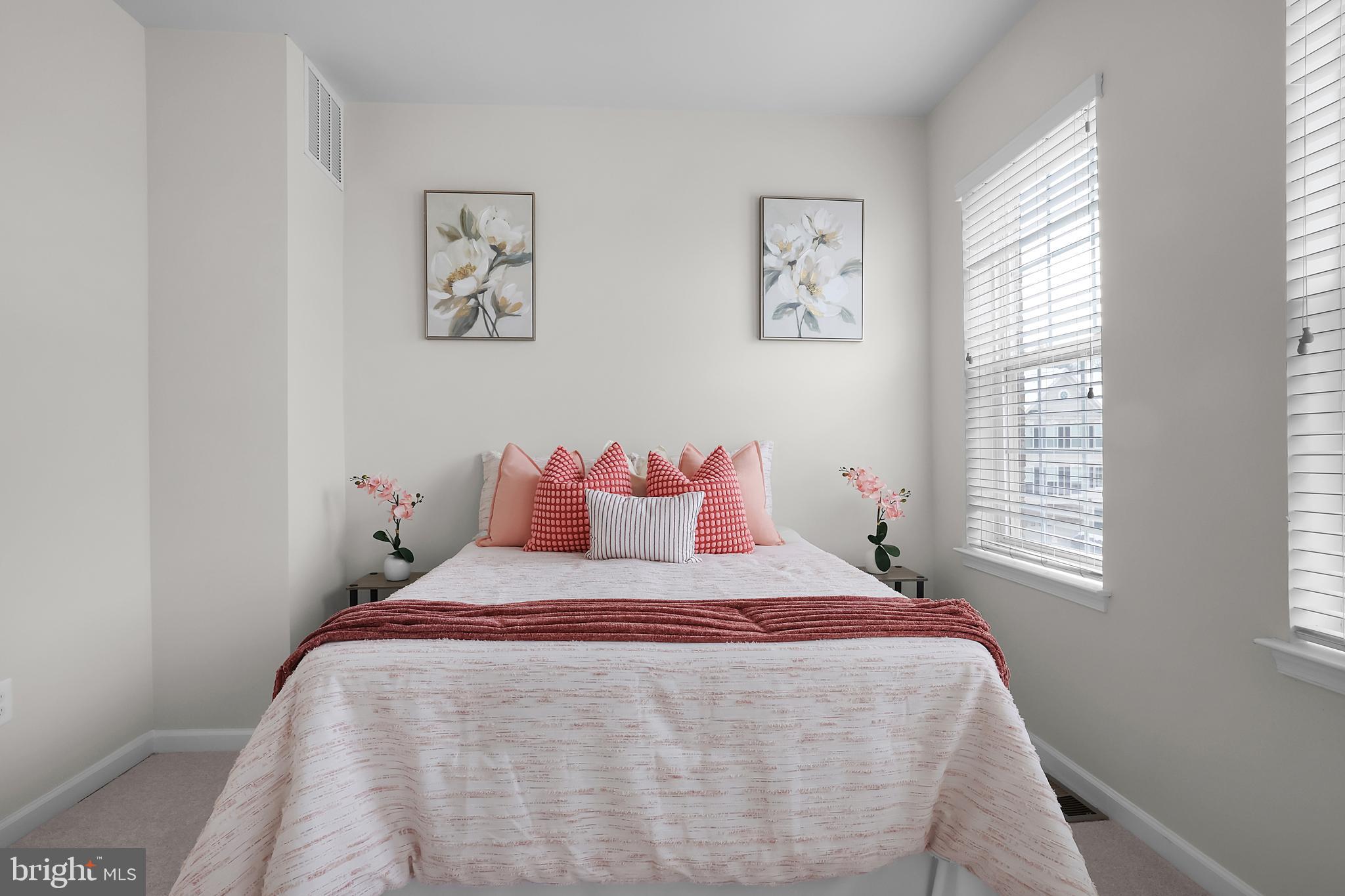 BRICK YARD STATION - Residential