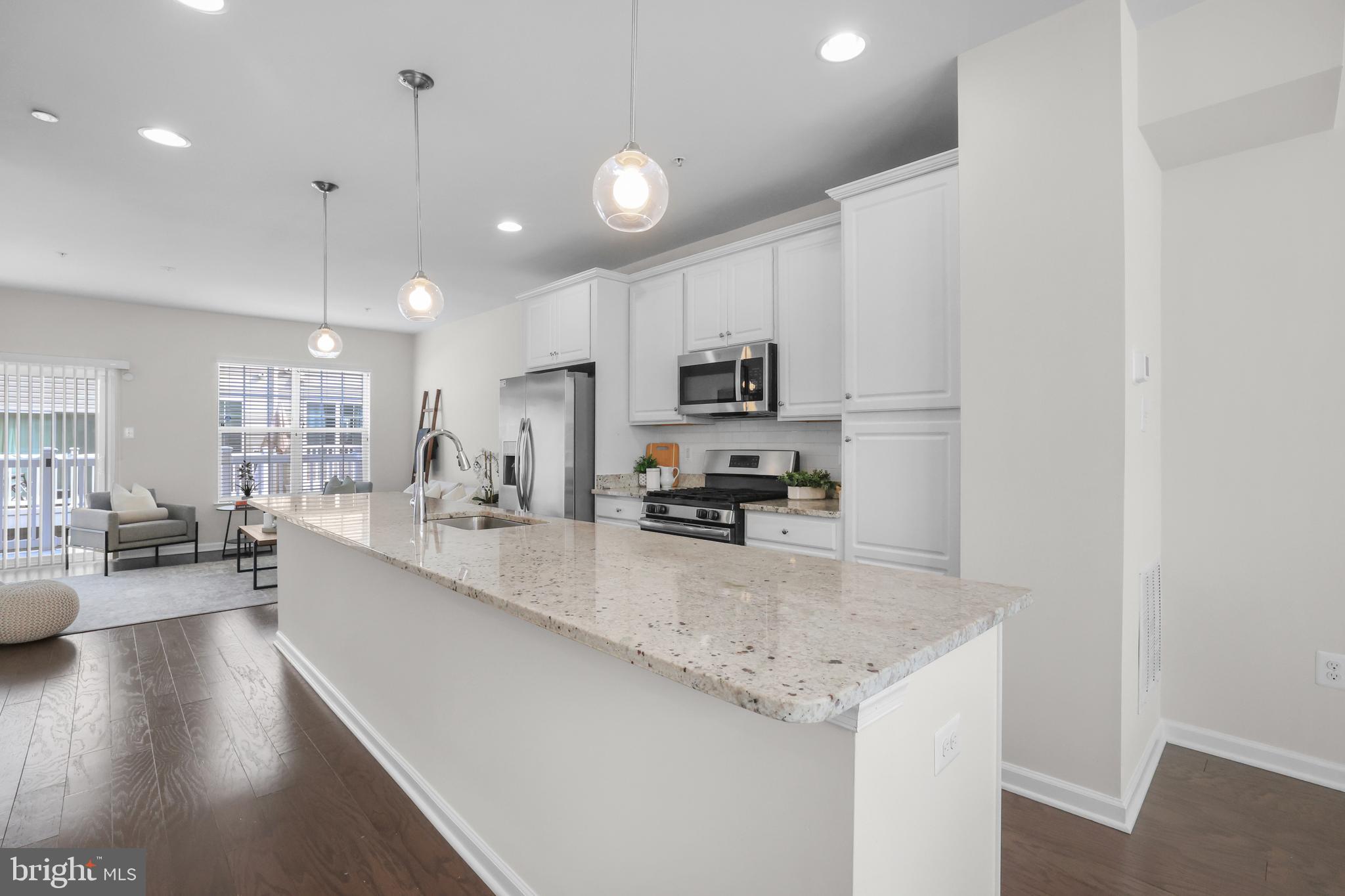 BRICK YARD STATION - Residential