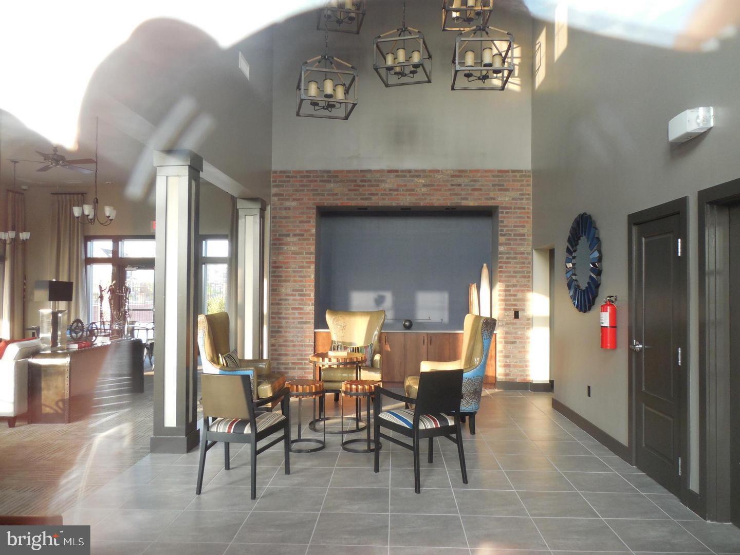 BRICK YARD STATION - Residential