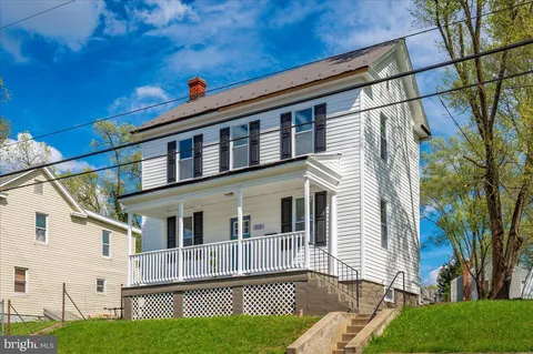 713 3rd Street, Martinsburg, WV 25404 - MLS#: WVBE2039390