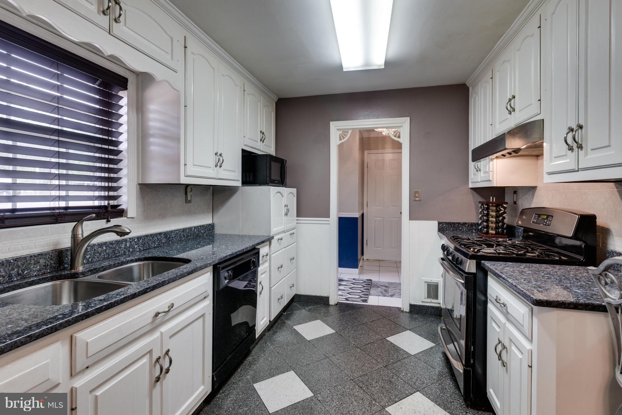 SPRINGFIELD ESTATES - Residential