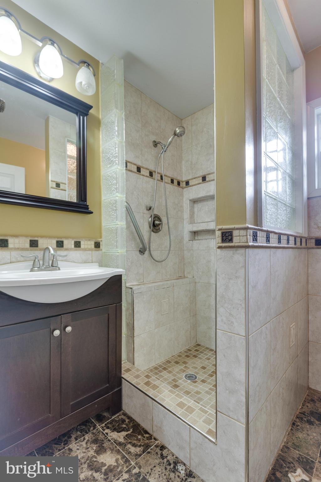 SPRINGFIELD ESTATES - Residential