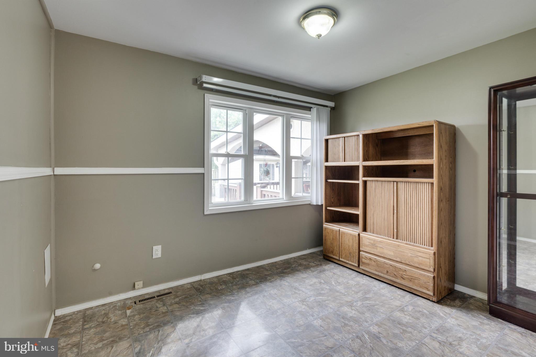 SPRINGFIELD ESTATES - Residential