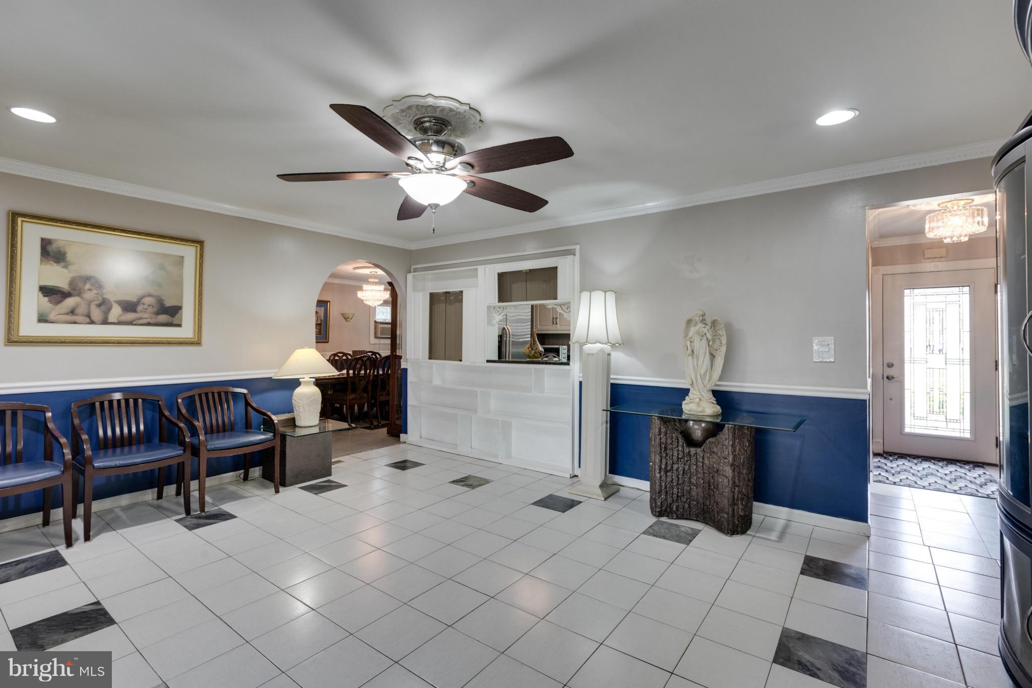 SPRINGFIELD ESTATES - Residential