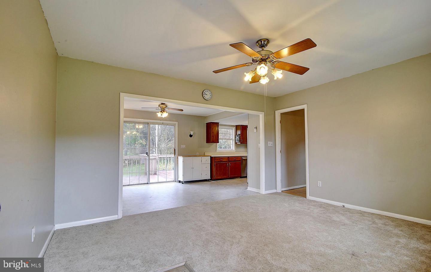 FURNACE MOUNTAIN - Residential