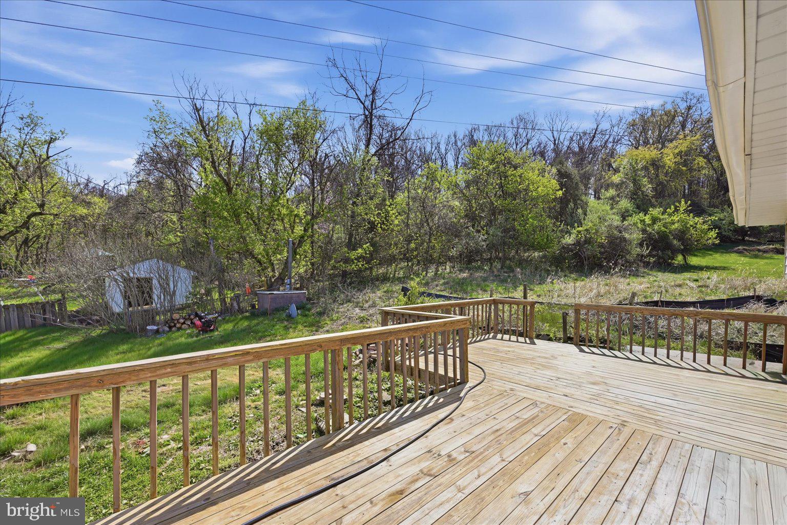 FURNACE MOUNTAIN - Residential