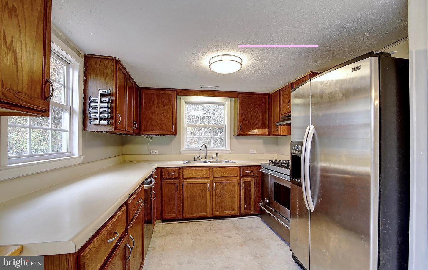 FURNACE MOUNTAIN - Residential