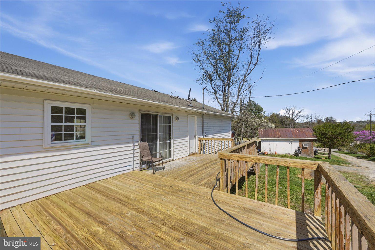 FURNACE MOUNTAIN - Residential