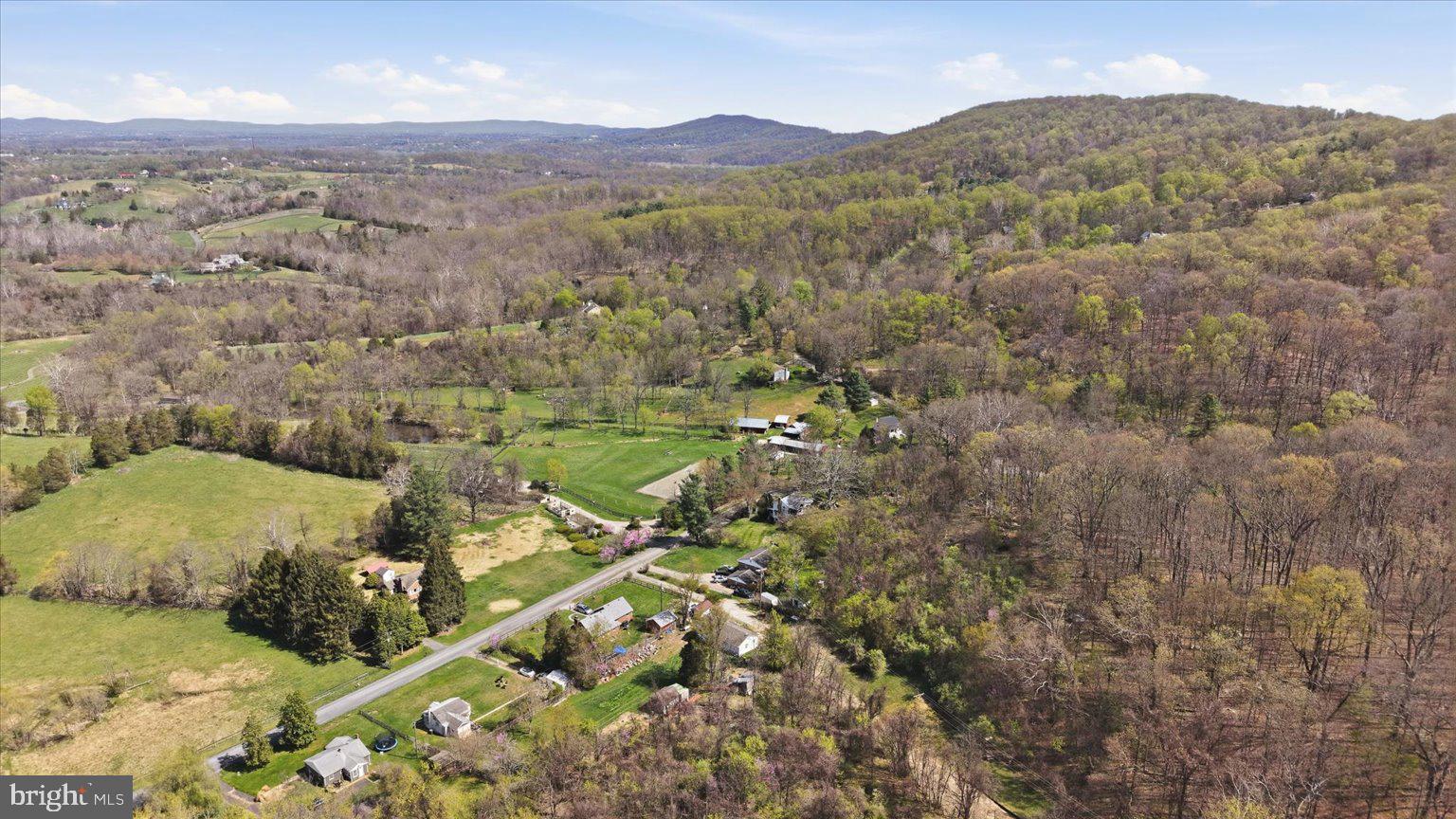 FURNACE MOUNTAIN - Residential