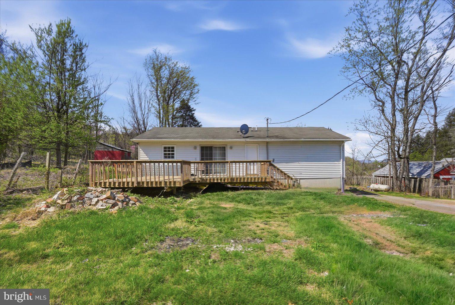 FURNACE MOUNTAIN - Residential