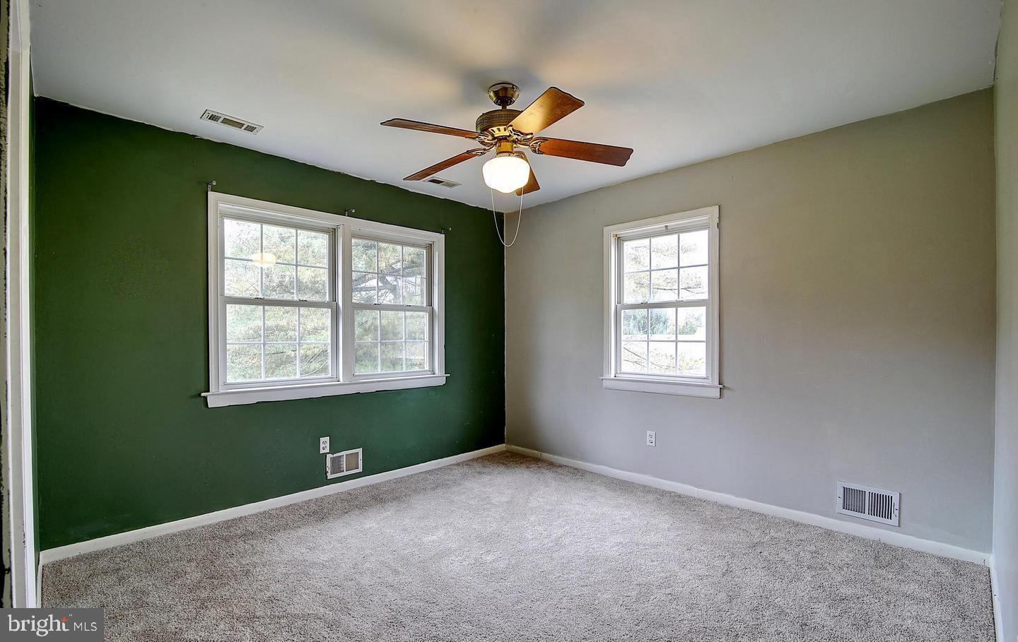 FURNACE MOUNTAIN - Residential