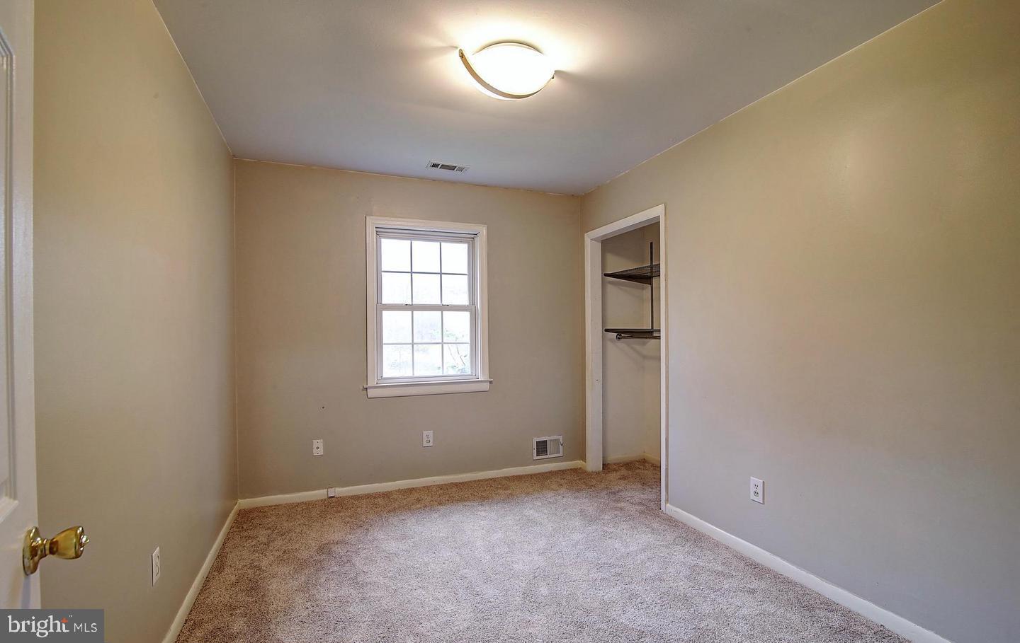 FURNACE MOUNTAIN - Residential