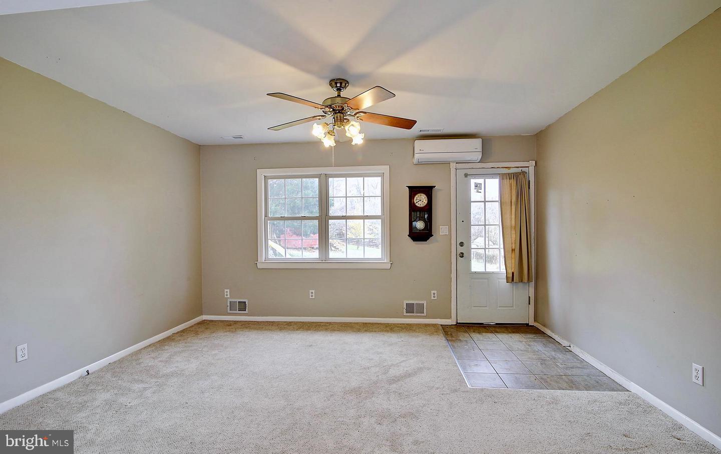 FURNACE MOUNTAIN - Residential