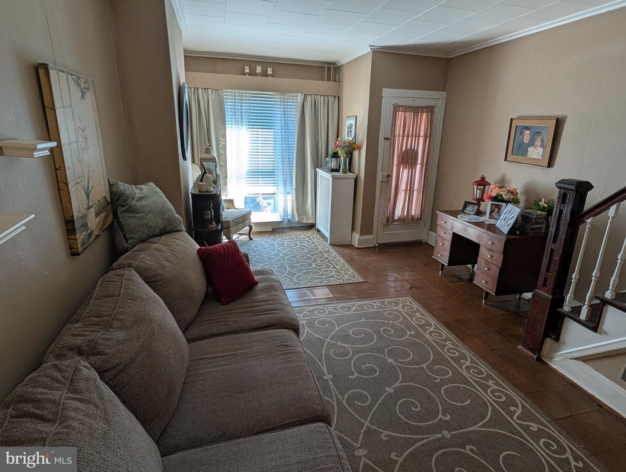 RIVERSIDE - Residential