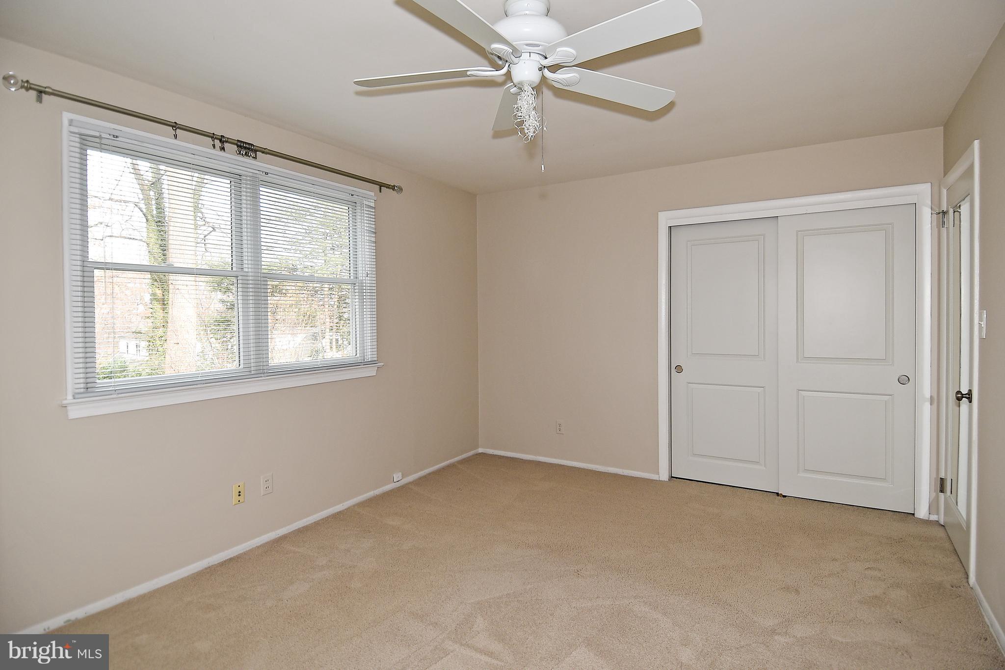 LAKE BARCROFT - Residential Lease