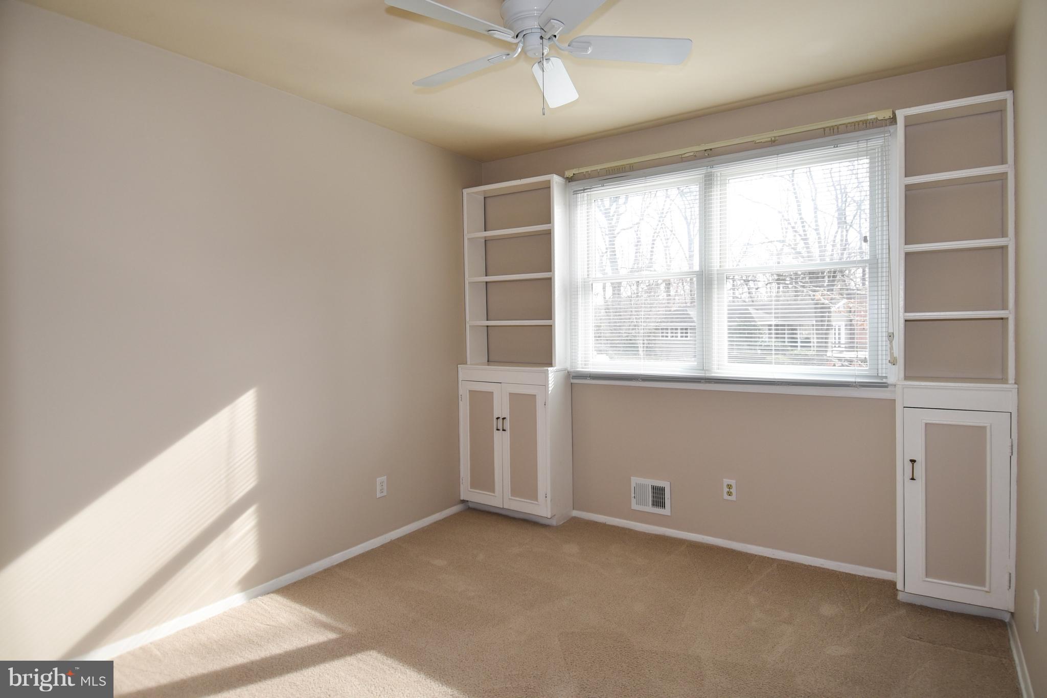 LAKE BARCROFT - Residential Lease