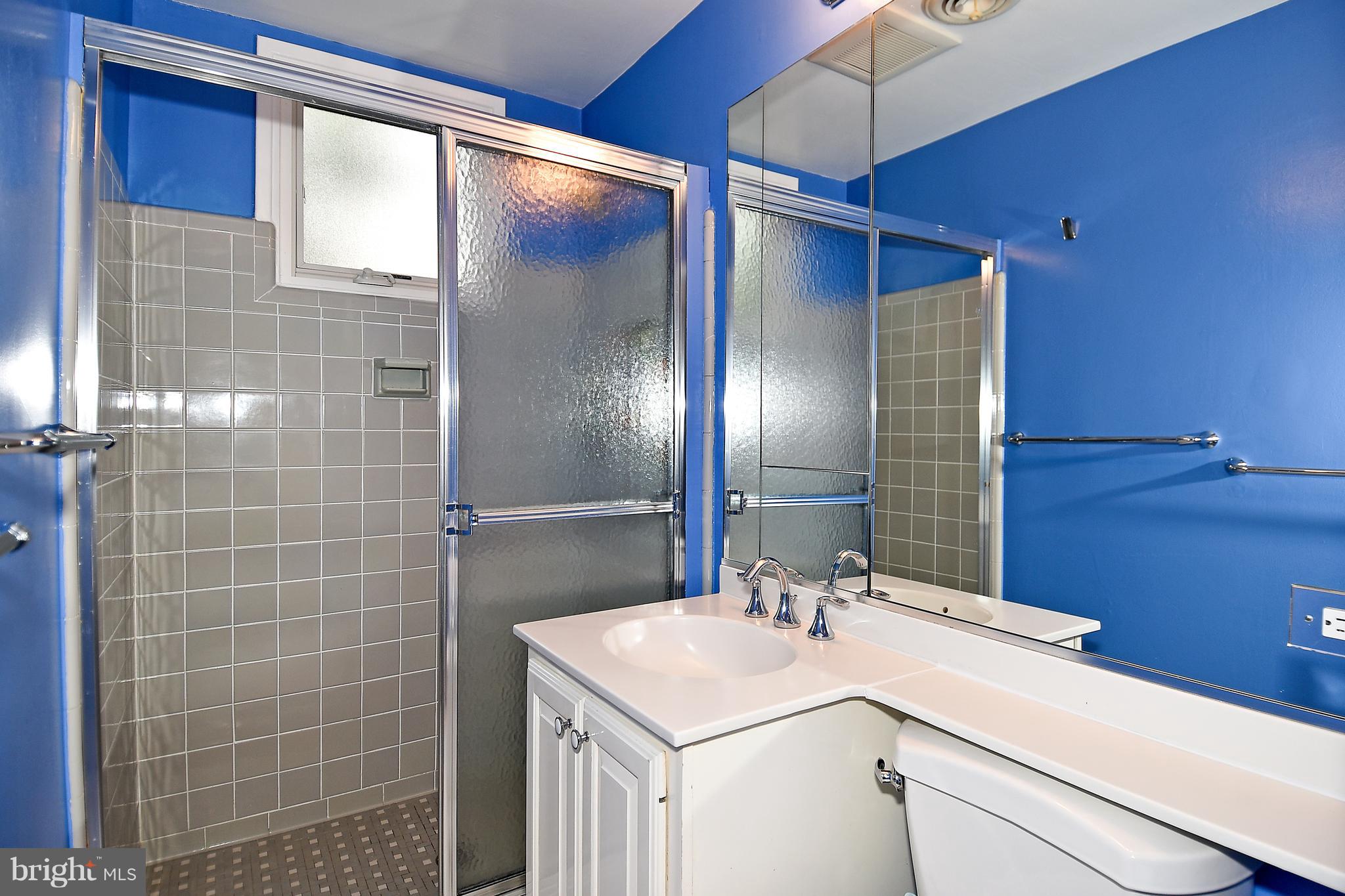 LAKE BARCROFT - Residential Lease