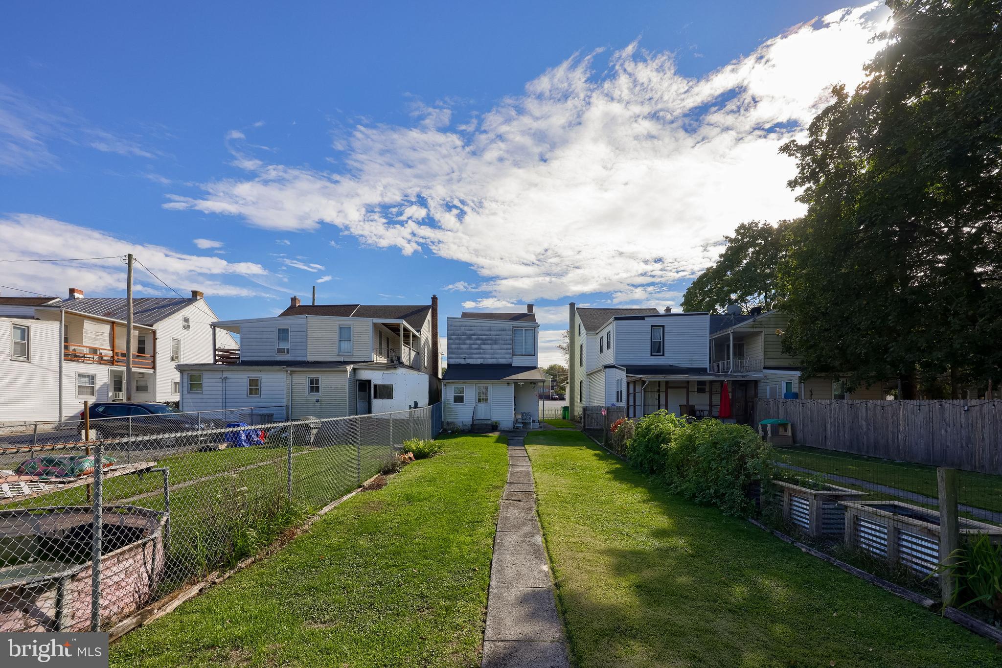 LEBANON - Residential