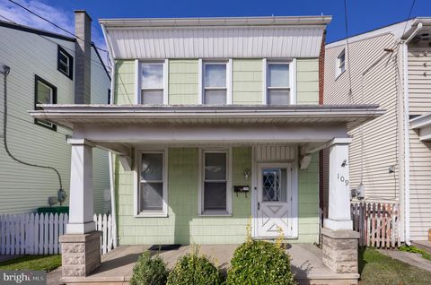 109 E CUMBERLAND STREET LEBANON PA 17042