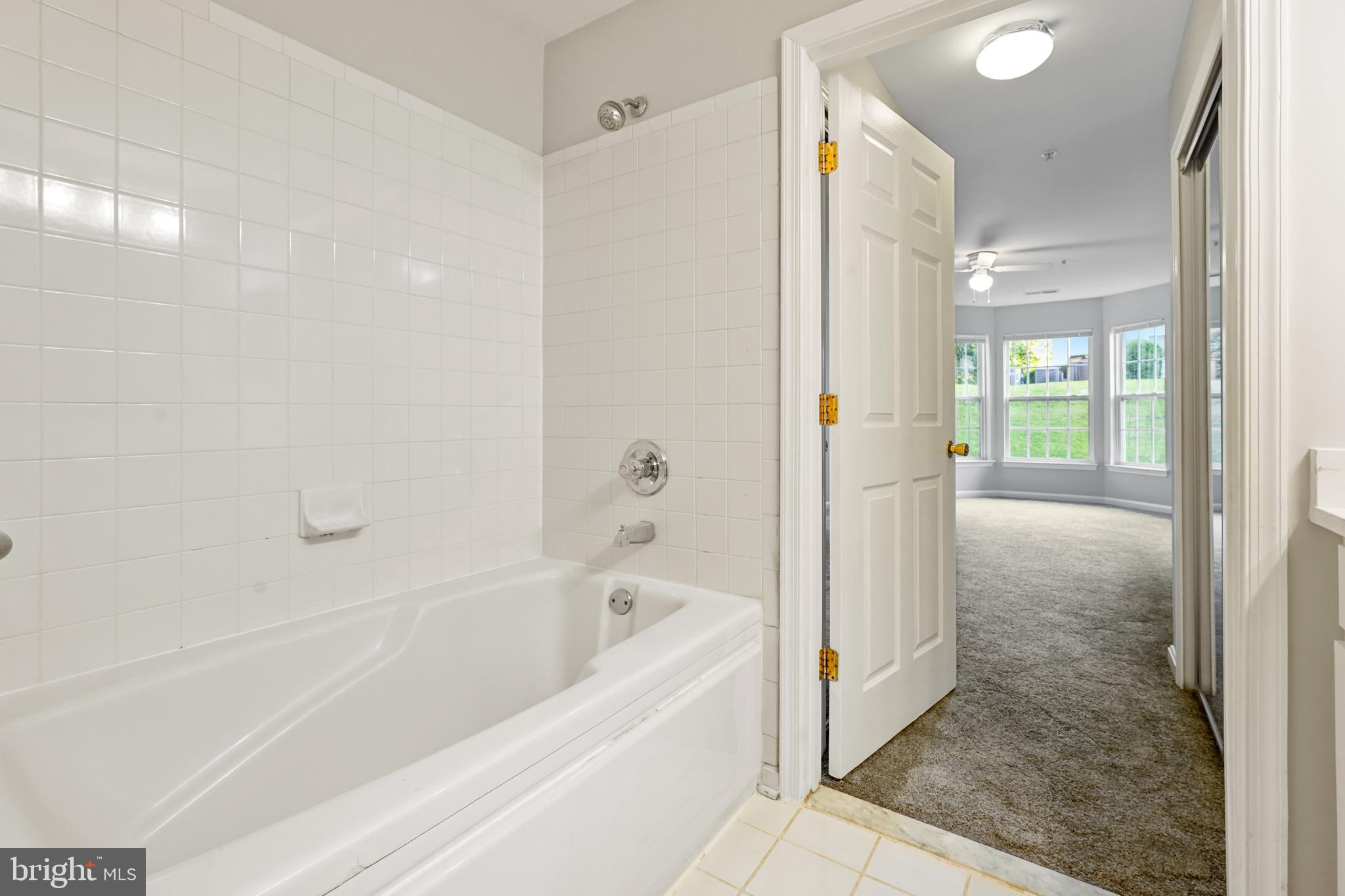 TIDEWATER COLONY - Residential