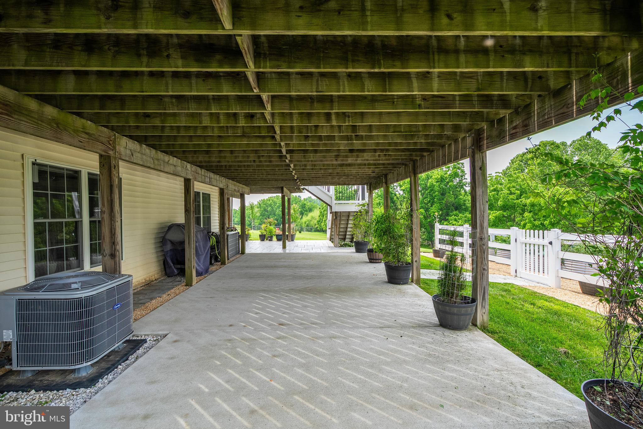 STONE EDEN FARM - Residential
